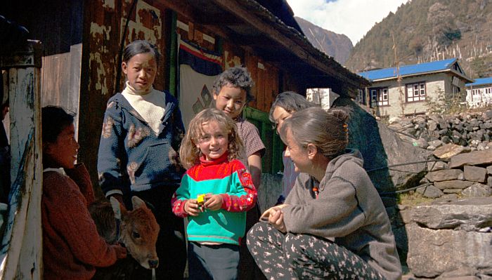 Enfant Nepal